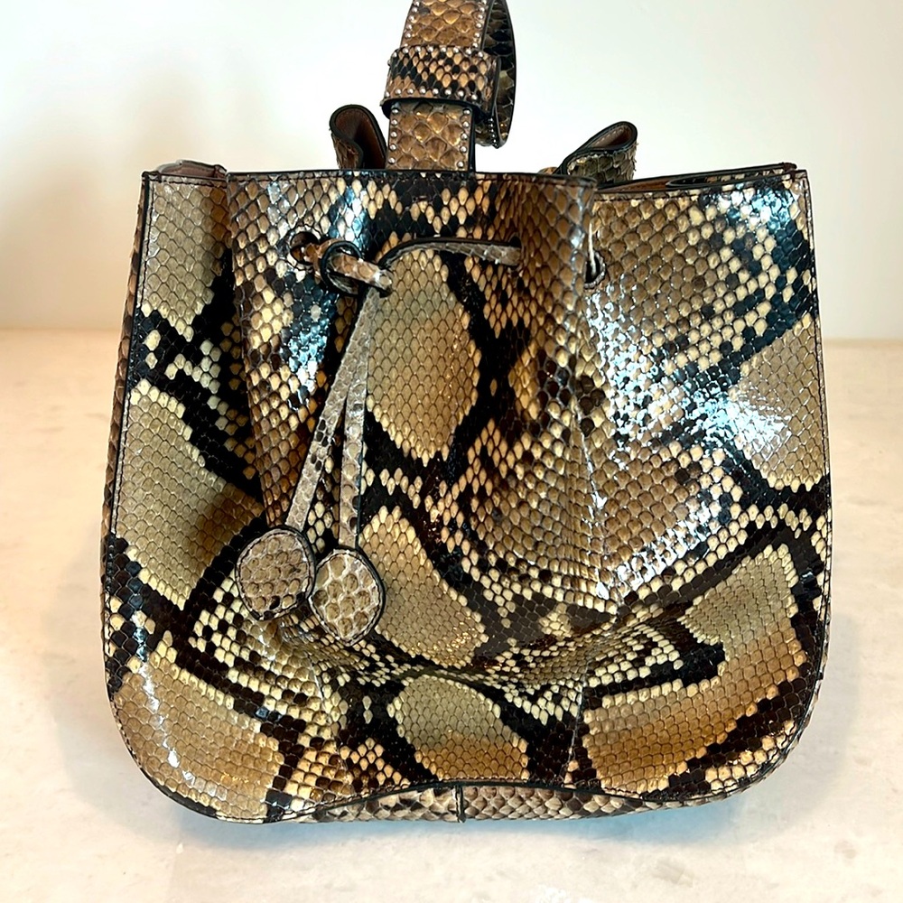 Alaïa bag in brown python